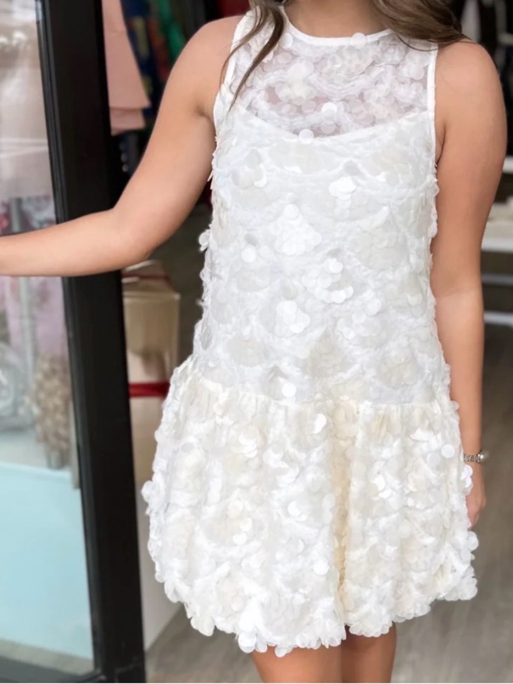 Cream Lace Tiered Dress - Picture 5 of 5